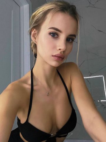 Проститутка Ева